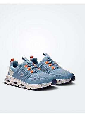 On Running Cloudswift Kids Dust | Dew
Size 12.5 gently used